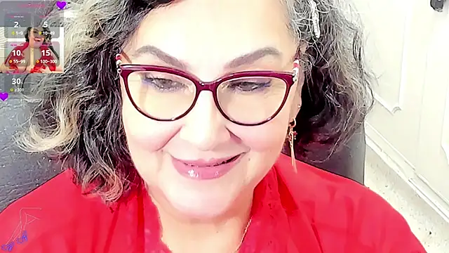 Snapshot of cataleya_mom chatting on 07.20.26 cataleya mom online show from 07.20.26