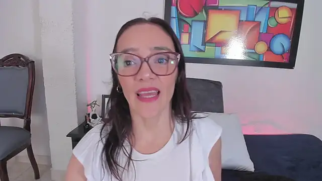 Jessica Herrera  online show from 11.20.25