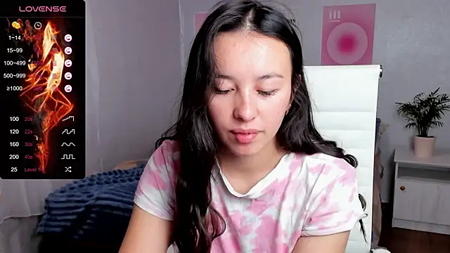 Geisha Anna online show from 10.05.25