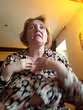lady charlyne online show from 04.29.26