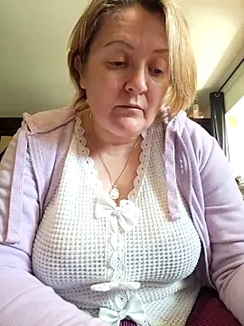 lady charlyne online show from 05.07.26