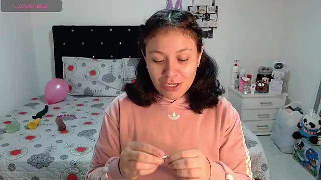 soniafuckboobs online show from 04.17.26