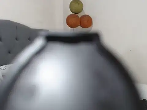 Snapshot of Chantal_hott chatting on 03.13.25 Chantal hott online show from 03.13.25