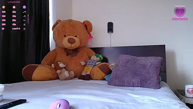 Snapshot of Samanntthaa__ chatting on 06.26.26 Samanntthaa online show from 06.26.26