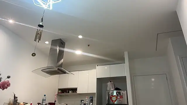 Snapshot of ChocolateCakeQueen chatting on 02.01.25 ChocolateCakeQueen online show from 02.01.25