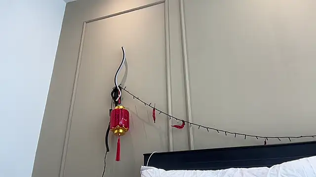 Snapshot of ChocolateCakeQueen chatting on 02.22.25 ChocolateCakeQueen online show from 02.22.25