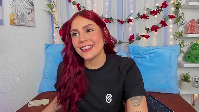 HazzelGray online show from 12.22.24