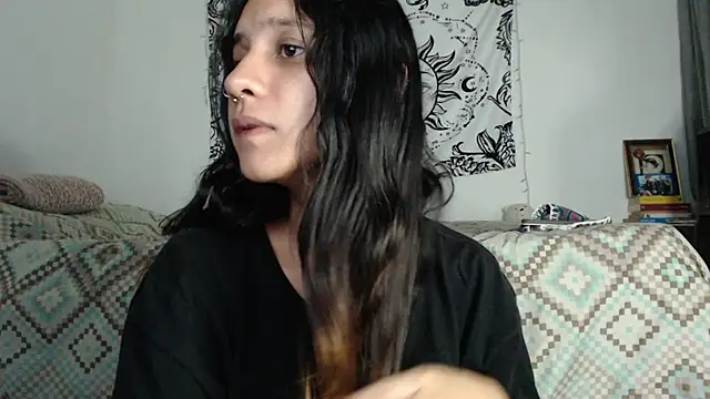 AlinaWoolf  online show from 12.28.24