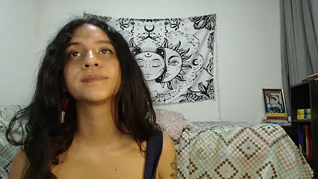 AlinaWoolf  online show from 02.02.25