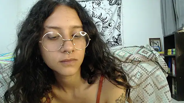 AlinaWoolf  online show from 03.08.25