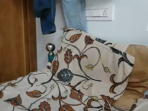 Snapshot of Tamil_Boy28 chatting on 02.23.25 Tamil Boy28 online show from 02.23.25