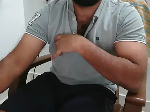 Snapshot of Tamil_Boy28 chatting on 02.24.25 Tamil Boy28 online show from 02.24.25