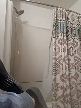 mariah2299 online show from 11.25.25