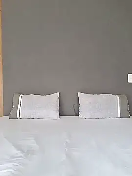 Jazmine-Blue online show from 01.15.25