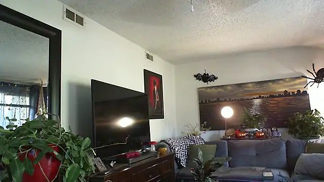 CeceilaMoon online show from 10.23.25