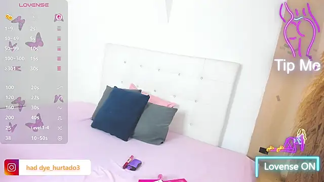 Snapshot of shenielxx chatting on 03.24.26 shenielxx online show from 03.24.26