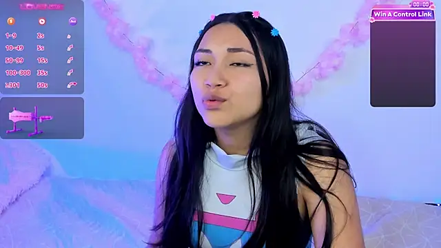 Snapshot of pauline_golden1 chatting on 01.03.25 pauline golden1 online show from 01.03.25