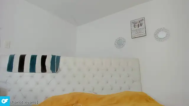 sharlot evans  online show from 12.18.25