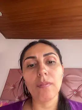 KatiaMoore online show from 12.14.24