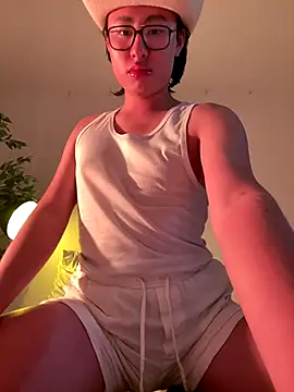 SrLuis18 online show from 11.07.25