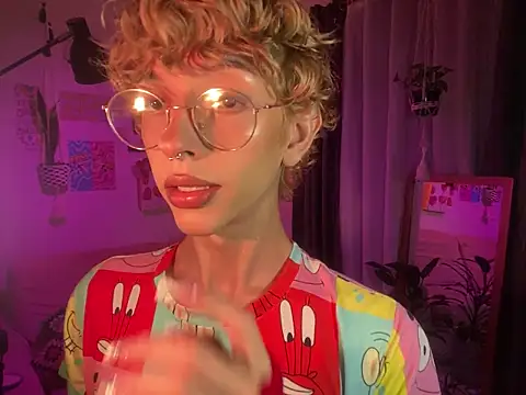 lyamthommpson online show from 02.24.26