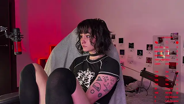 deadlysweet online show from 12.02.24