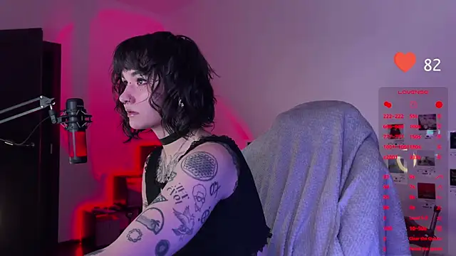 deadlysweet online show from 12.06.24