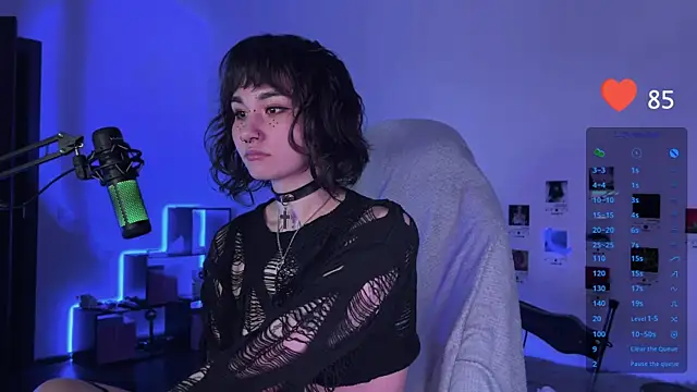 deadlysweet online show from 12.17.24