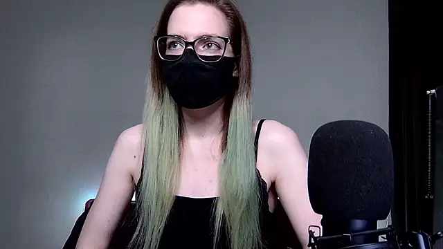 amber candyfloss online show from 12.12.24