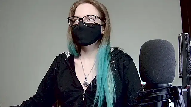 amber candyfloss online show from 02.05.25