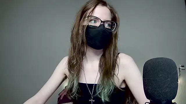 amber candyfloss online show from 12.03.25