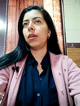 Emily Wane online show from 10.16.25