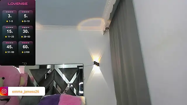 Snapshot of Emma_jamess chatting on 12.07.24 Emma jamess online show from 12.07.24