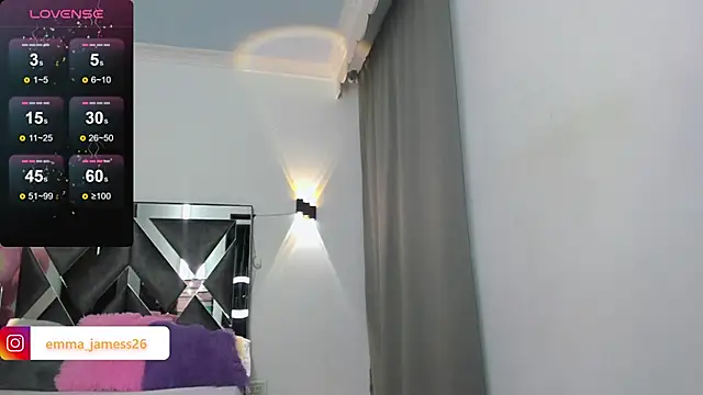 Snapshot of Emma_jamess chatting on 01.09.25 Emma jamess online show from 01.09.25