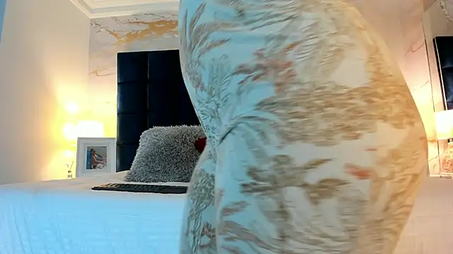 EVELIN MASON online show from 10.02.25