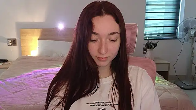 YasmineWest online show from 04.27.26