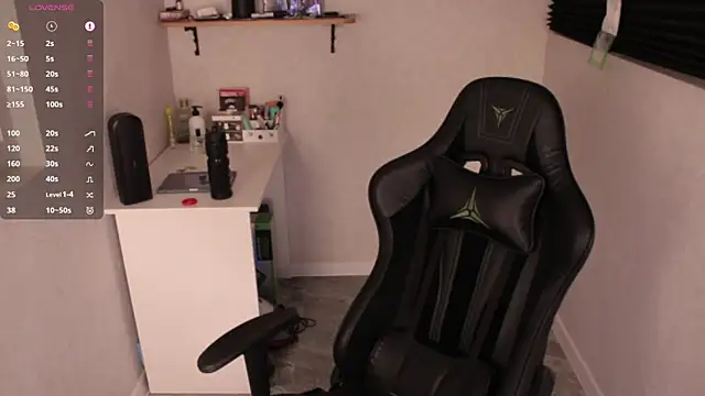 carthylovvve online show from 12.29.24