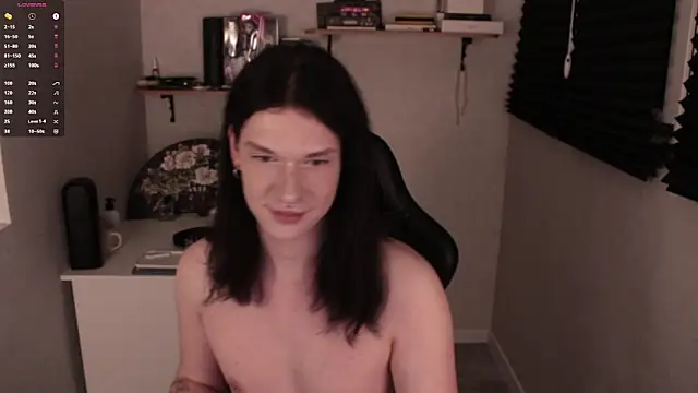 carthylovvve online show from 01.30.25