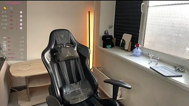 carthylovvve online show from 04.16.26