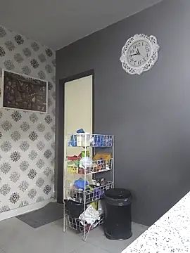 Snapshot of samilux5 chatting on 10.14.25 samilux5 online show from 10.14.25