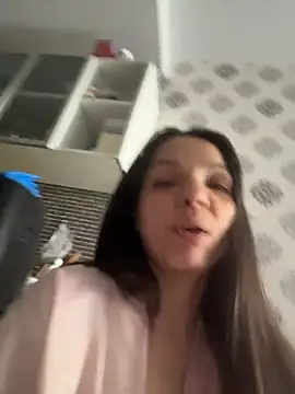 Snapshot of samilux5 chatting on 10.24.25 samilux5 online show from 10.24.25