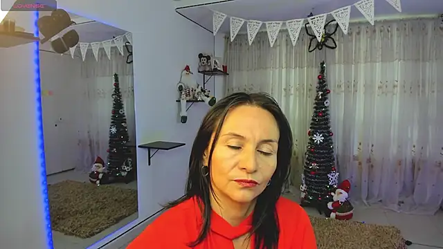 Snapshot of lollita_23_ chatting on 12.05.24 lollita 23 online show from 12.05.24