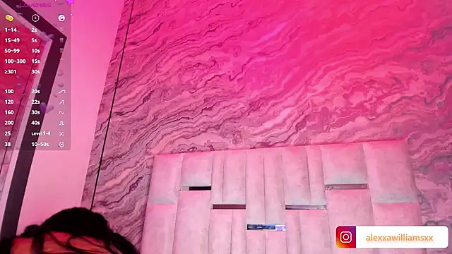 Snapshot of AleexxaWilliams chatting on 03.08.25 AleexxaWilliams online show from 03.08.25