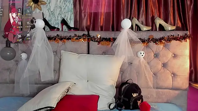  Scarlett 01 online show from 10.31.25