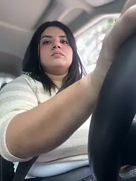 Snapshot of horny_roomiess chatting on 03.12.25 horny roomiess online show from 03.12.25