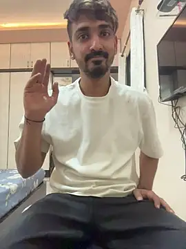 hornyguy271192 online show from 01.08.26