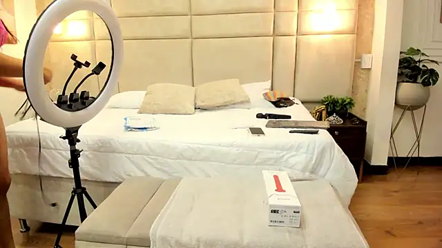 Victoria-Harper online show from 03.08.25