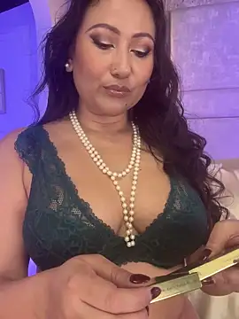 Victoria-Harper online show from 03.18.25