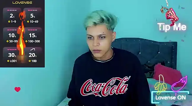 Liamscott  online show from 02.02.25