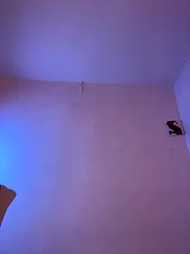 JulianaCastillo online show from 11.30.25